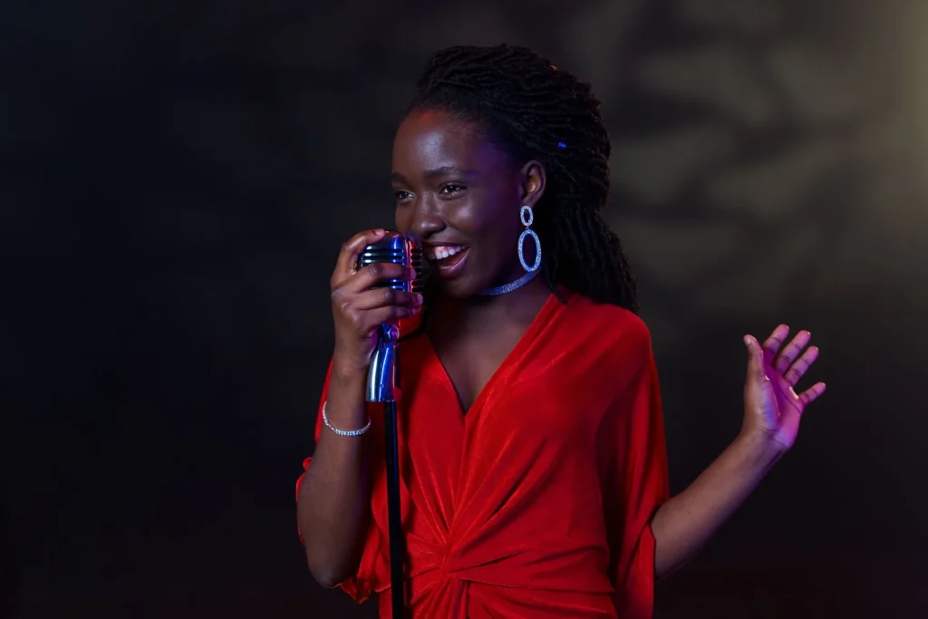 The distinctive features of pop and rock singing