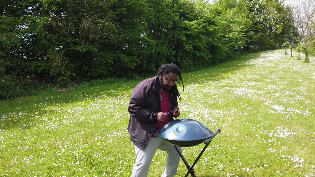 The Benefits of the Handpan for Relaxation