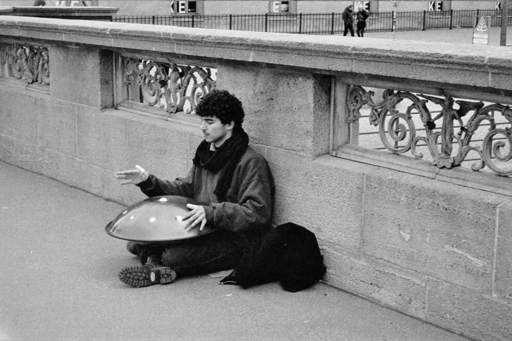 Handpan 9 notes vs 10 notes : quel son pour vous ?