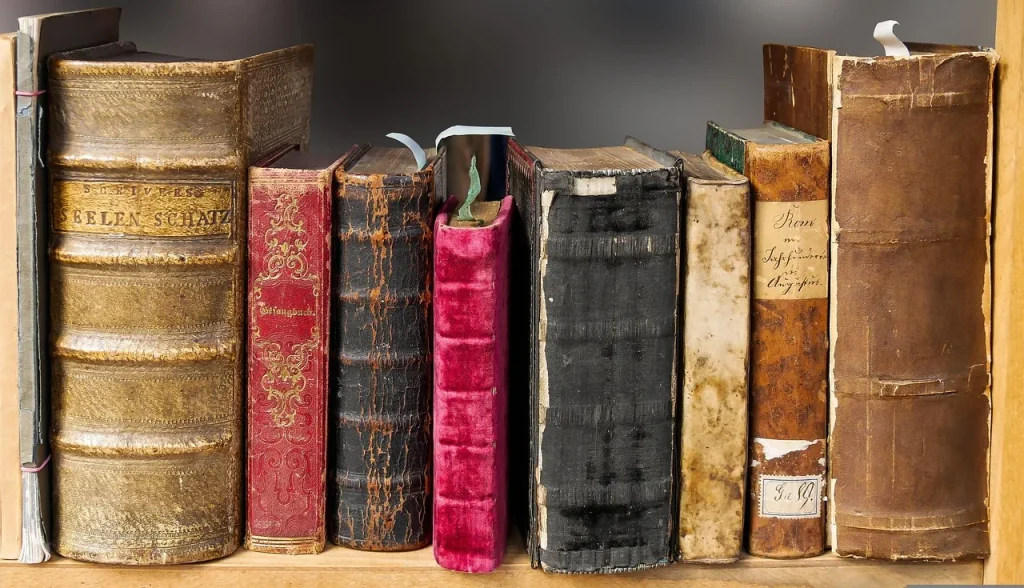 Led Zeppelin by Led Zeppelin: What Does the Official Book Contain?